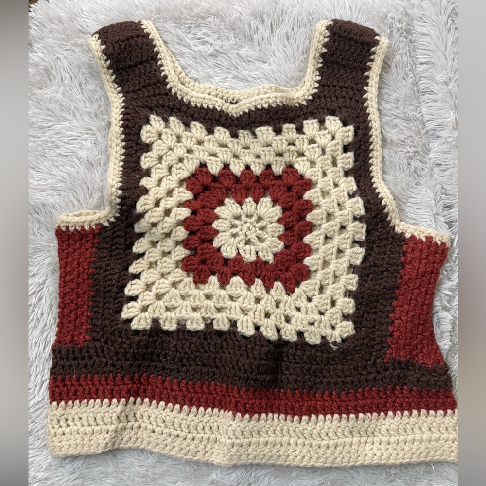 ⭐️Vintage Crochet Vest